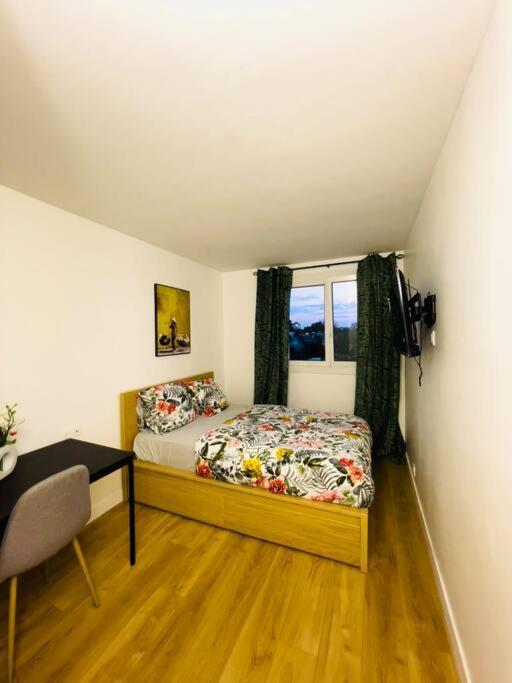 Magnifique Appartement De 4 Chambres 8 Personnes Max A 20 Minutes De Paris Antony Buitenkant foto