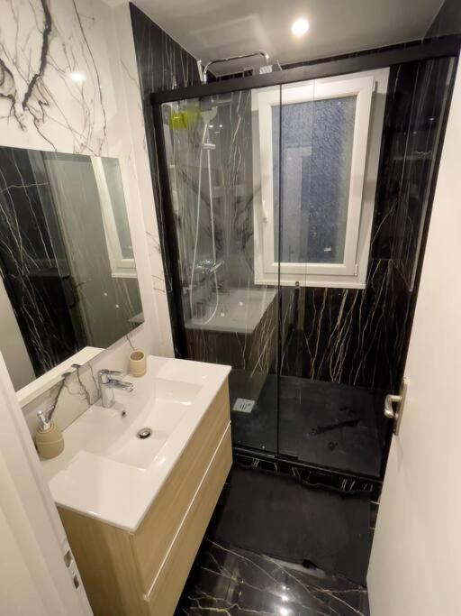 Magnifique Appartement De 4 Chambres 8 Personnes Max A 20 Minutes De Paris Antony Buitenkant foto