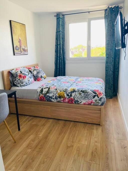 Magnifique Appartement De 4 Chambres 8 Personnes Max A 20 Minutes De Paris Antony Buitenkant foto